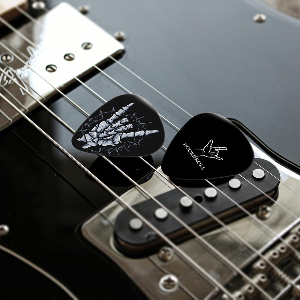 12 Buah Pick Gitar 0.46Mm 0.71 - Musical Instrument Organ ulasan dan harga